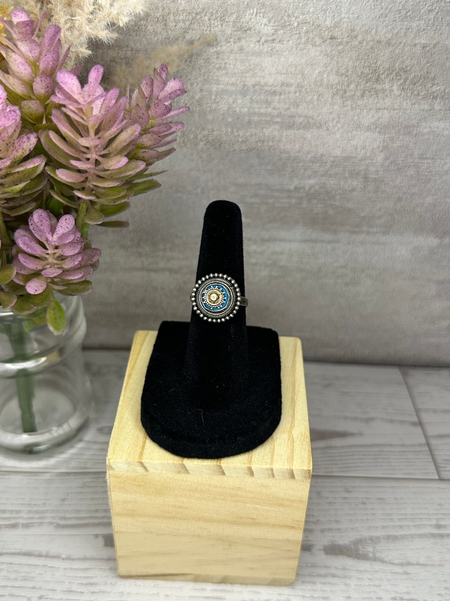 Bohemian Sunburst: Vintage-Inspired Turquoise Statement Ring